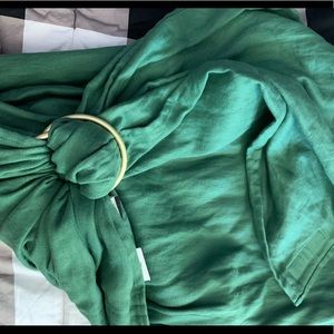 Macaw double layer standard with gold rings